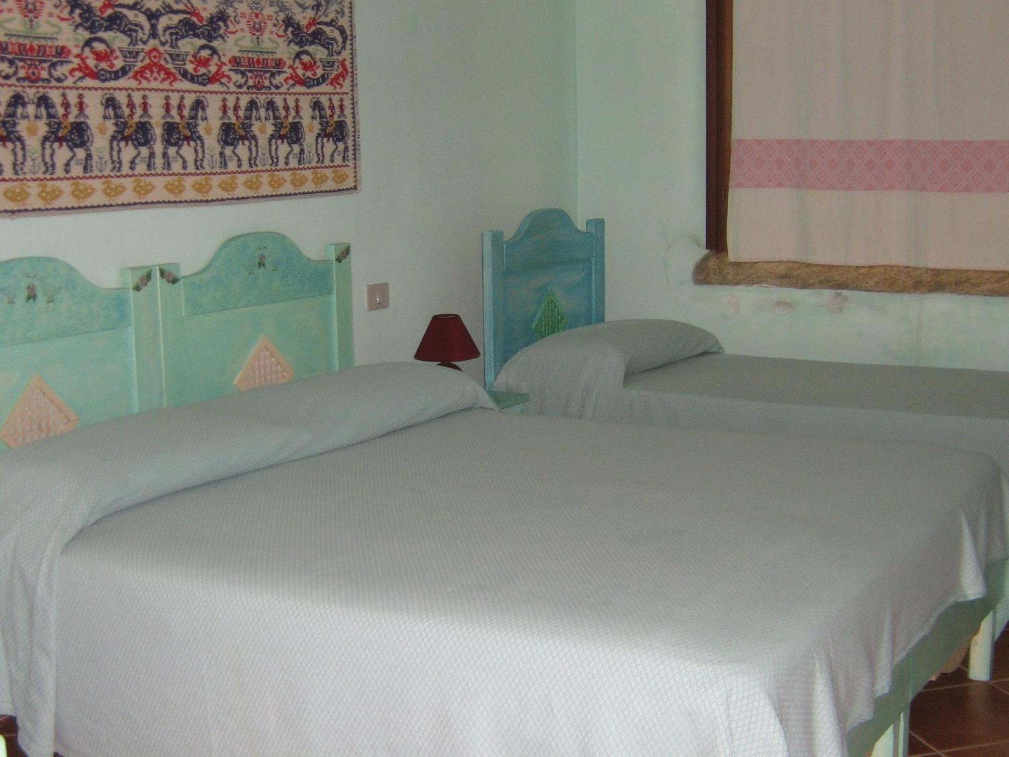 Hotel Turismo Rurale Montitundu مارينا دي بورتيسكو المظهر الخارجي الصورة