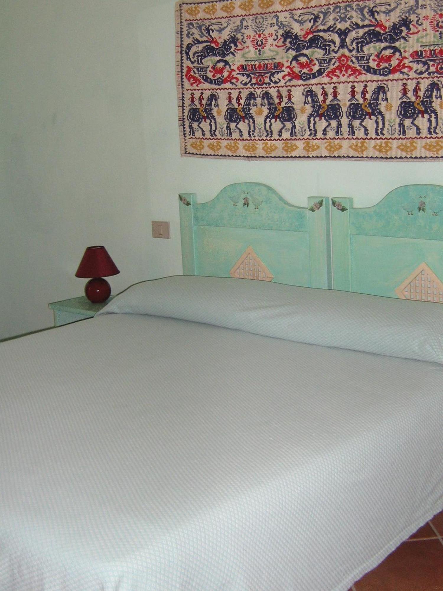 Hotel Turismo Rurale Montitundu مارينا دي بورتيسكو المظهر الخارجي الصورة