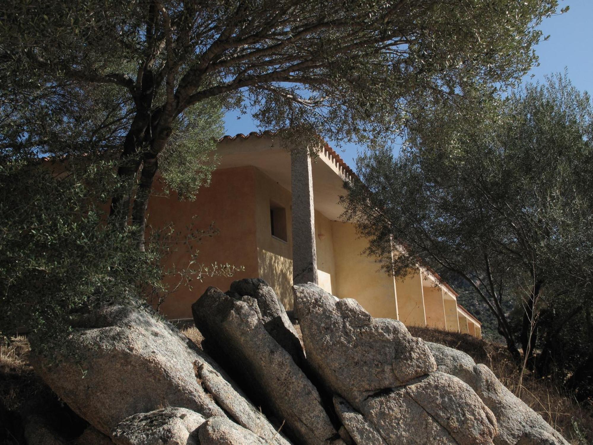 Hotel Turismo Rurale Montitundu مارينا دي بورتيسكو المظهر الخارجي الصورة
